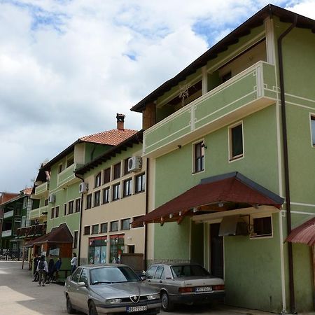 Mm Narcis Bed & Breakfast Vlasina Rid Ngoại thất bức ảnh