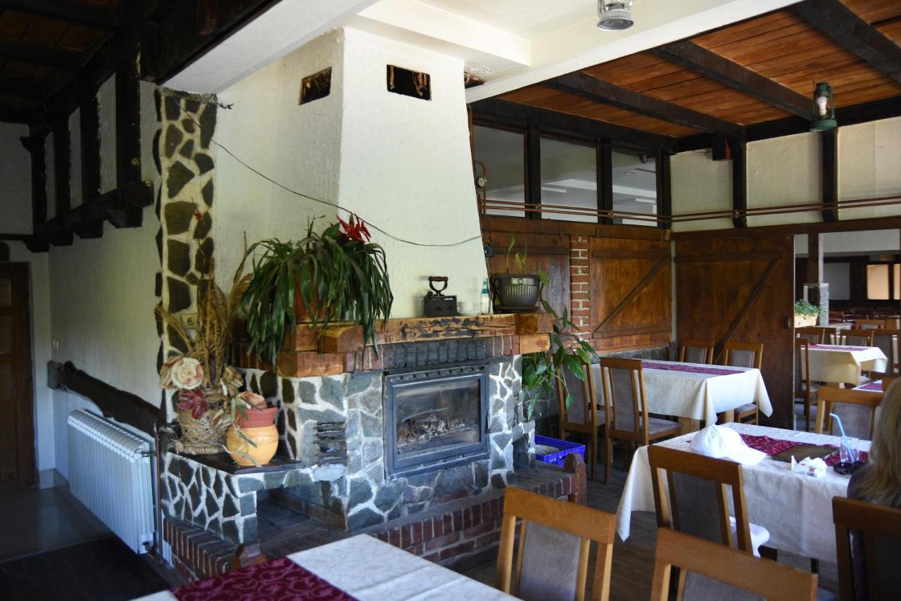 Mm Narcis Bed & Breakfast Vlasina Rid Ngoại thất bức ảnh