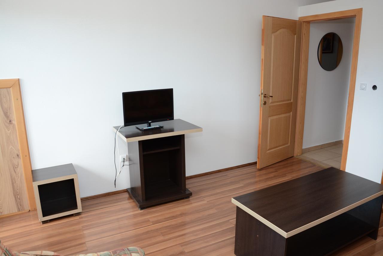 Mm Narcis Bed & Breakfast Vlasina Rid Ngoại thất bức ảnh