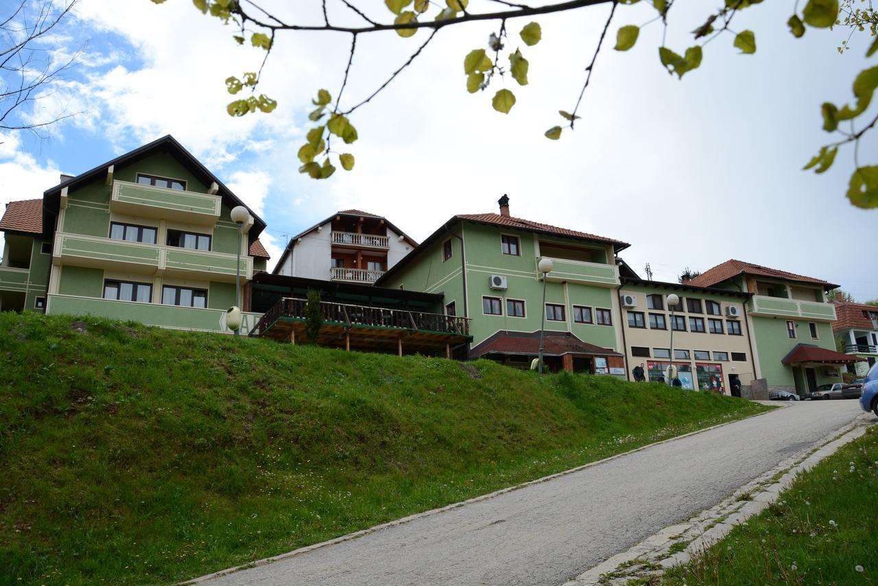 Mm Narcis Bed & Breakfast Vlasina Rid Ngoại thất bức ảnh