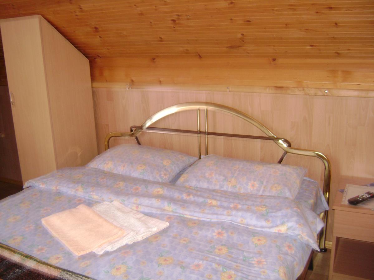 Mm Narcis Bed & Breakfast Vlasina Rid Ngoại thất bức ảnh
