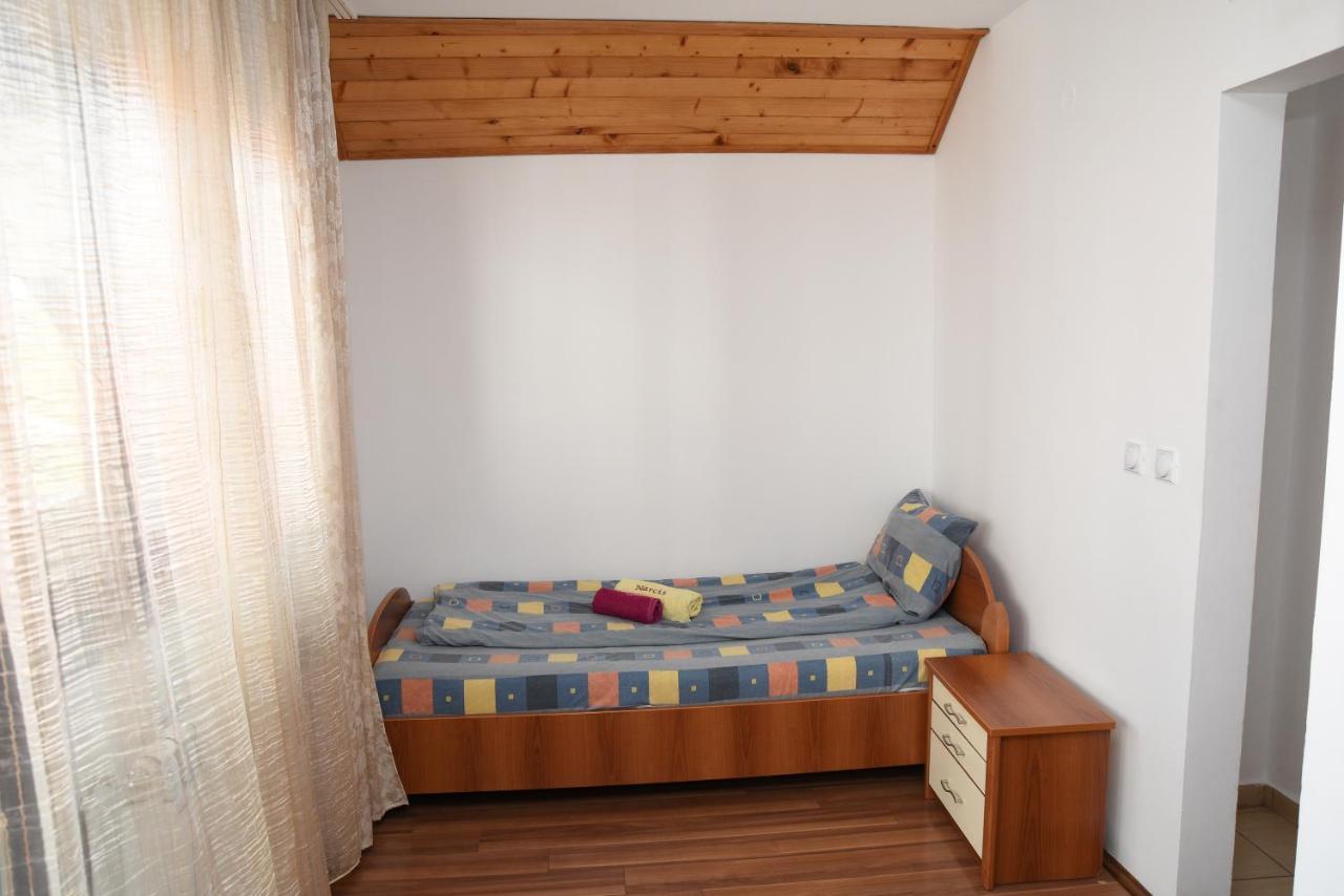 Mm Narcis Bed & Breakfast Vlasina Rid Ngoại thất bức ảnh